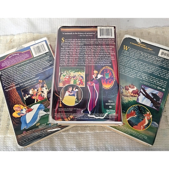 Disney Masterpiece Collection VHS Snow White Fox & Hound Alice in Wonderland - Picture 9 of 9